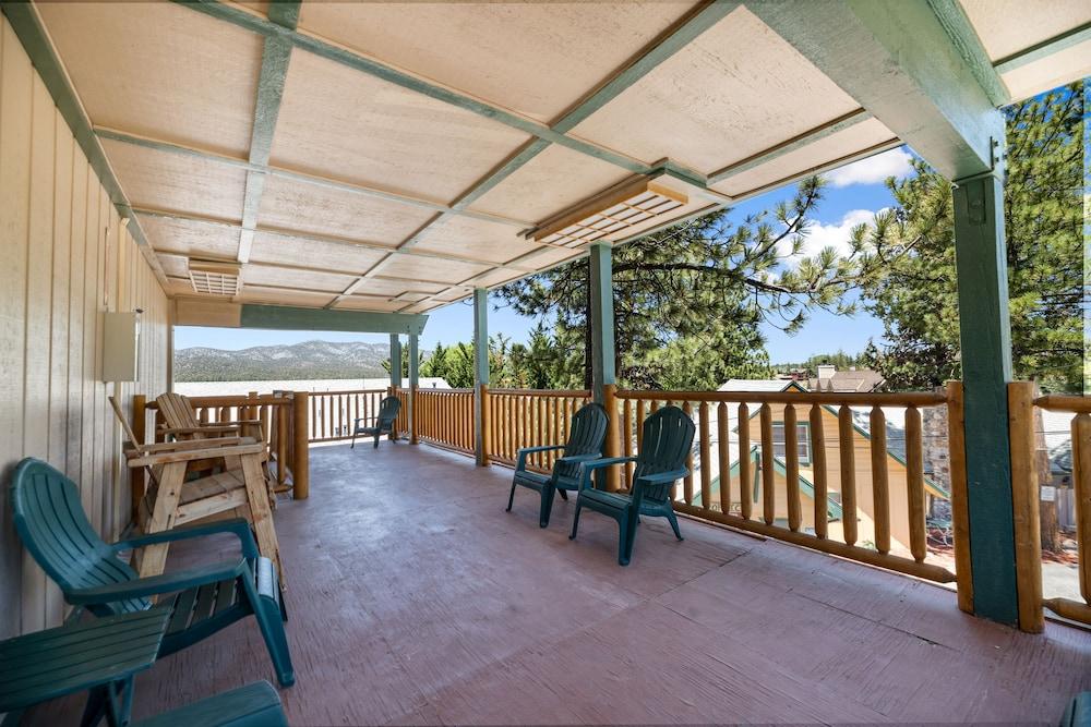 Big Bear Lakefront Lodge photo 64