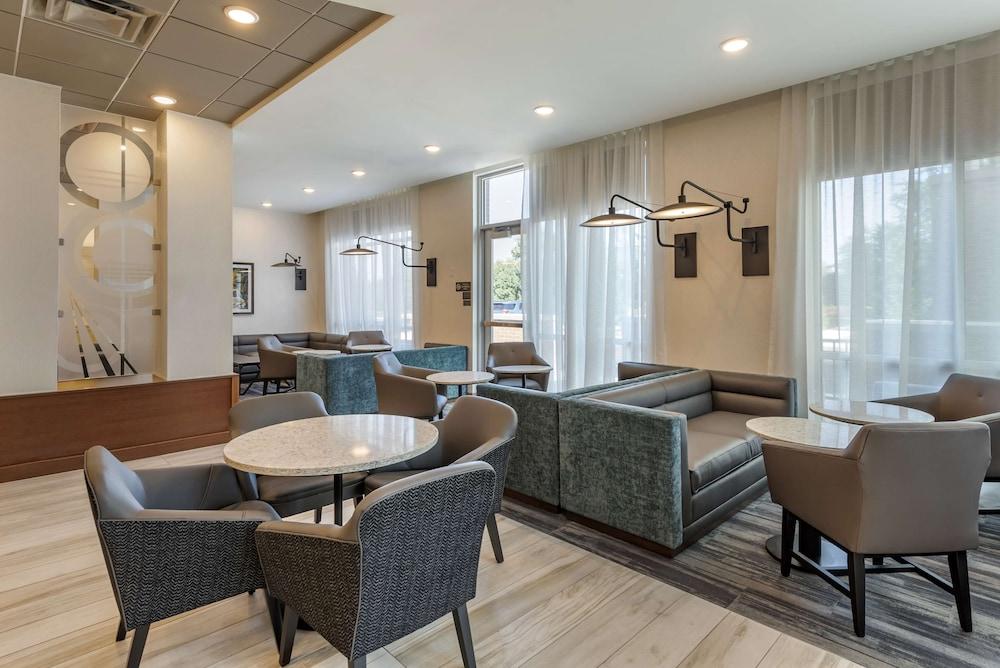 Hyatt Place Indianapolis Carmel photo 3