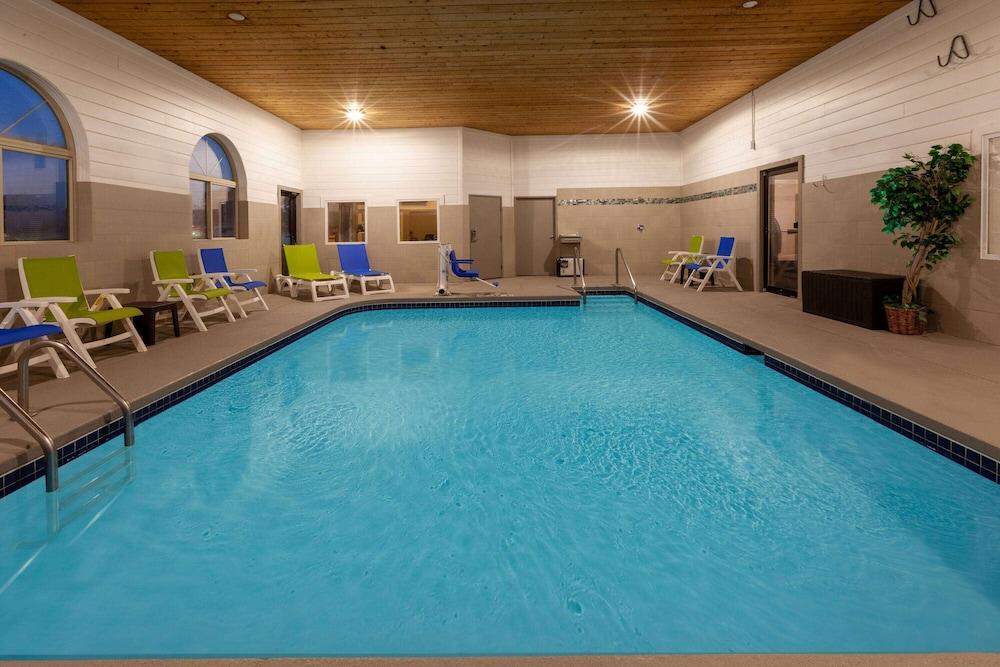 Days Inn by Wyndham Sturtevant / Racine / Mount Pleasant photo 14