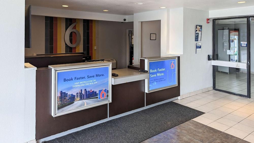 Motel 6 Danvers, MA - Boston North photo 15