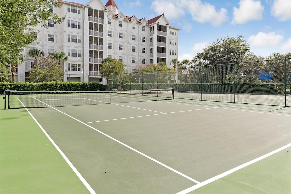 Hilton Vacation Club Grand Beach Orlando photo 46