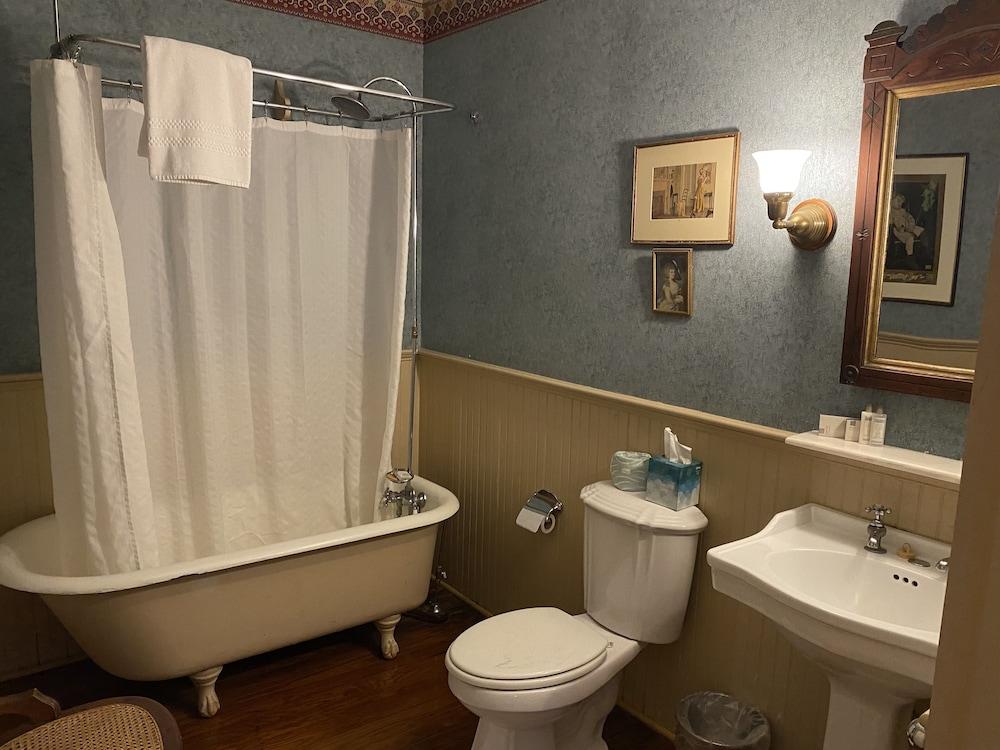 Atlantic Hotel photo 64