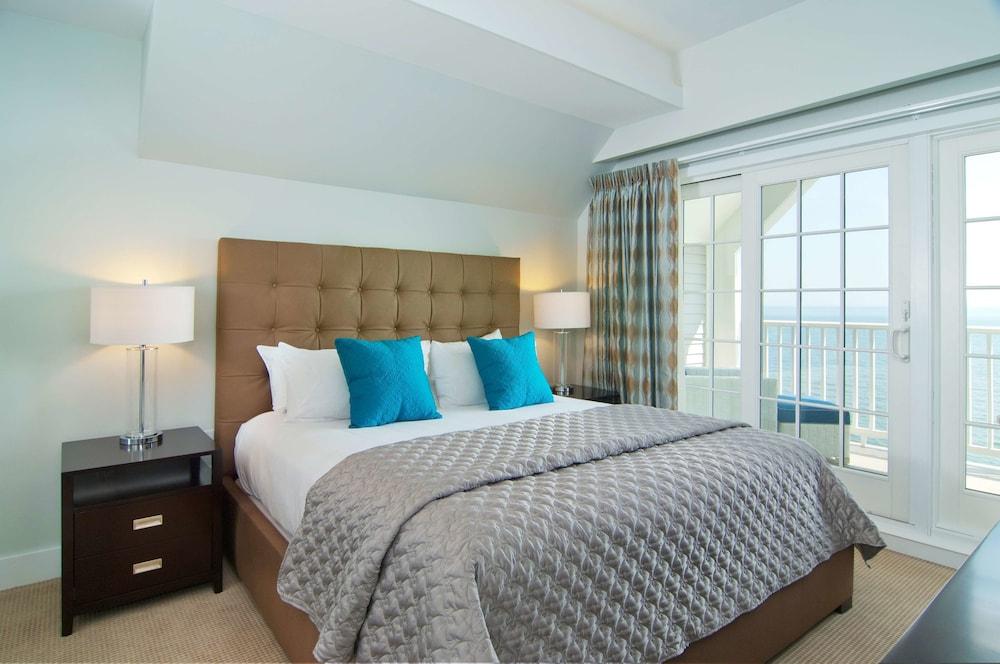 Water's Edge Resort & Spa photo 8