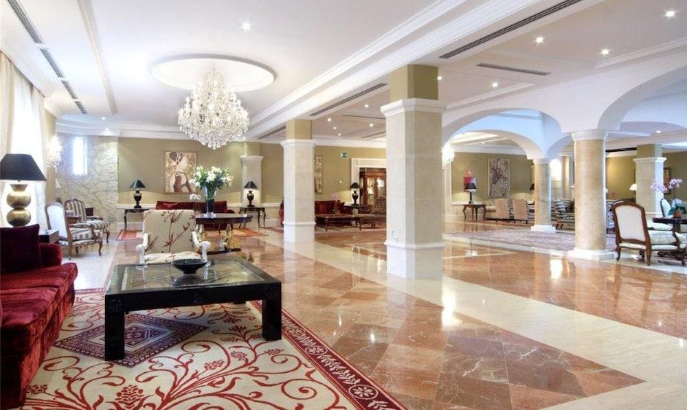 Holiday Inn Express & Suites Zion by IHG photo 24