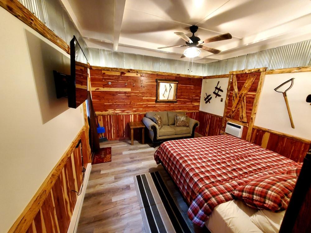 Log Cabin Inn photo 27