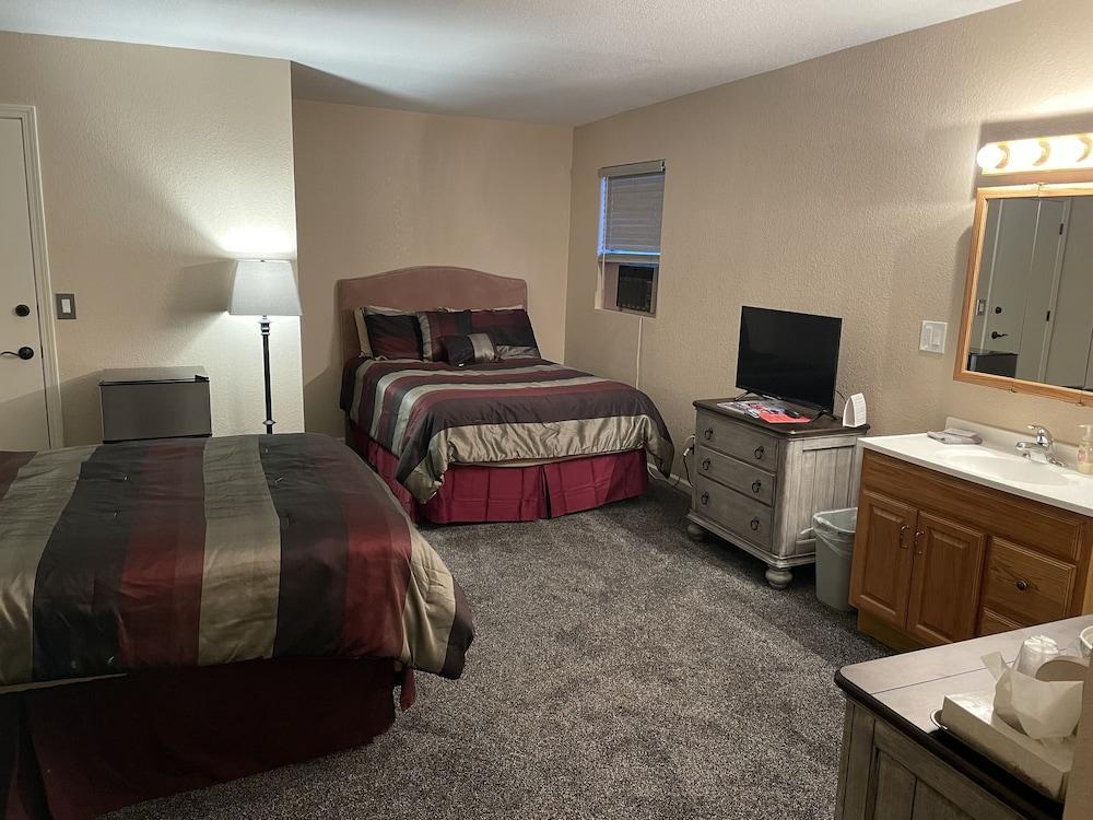 Scottish Inns Osage Beach photo 14