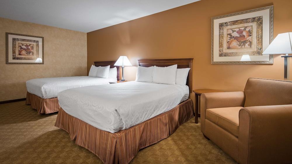 Days Inn by Wyndham St. Charles IL photo 7
