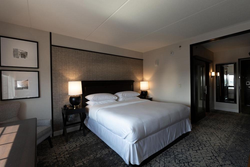 Sheraton Chicago Northbrook Hotel photo 14