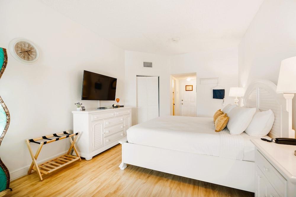 Inn at Camachee Harbor by Coolvacay photo 49