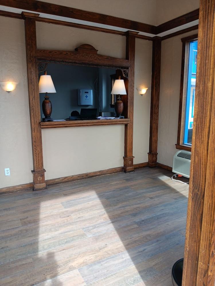 Ball Parks Inn photo 2