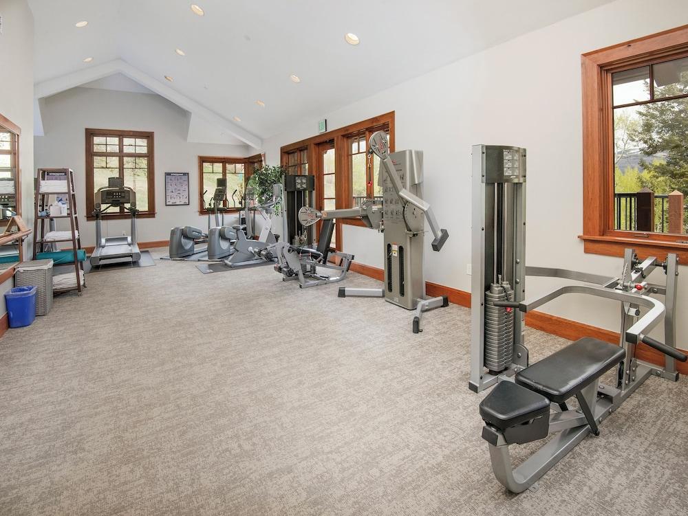 Hummingbird by Elevation Accommodations photo 26