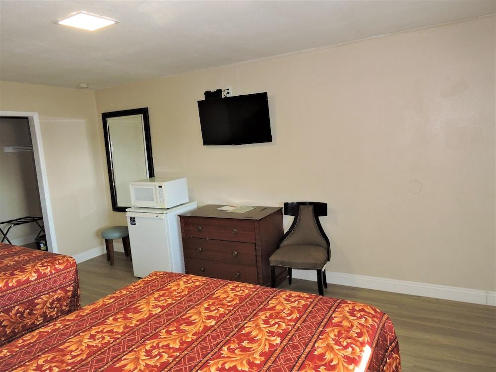 American Inn Motel photo 23