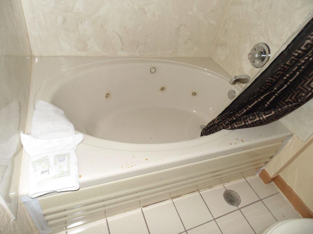 First Western Inn photo 41