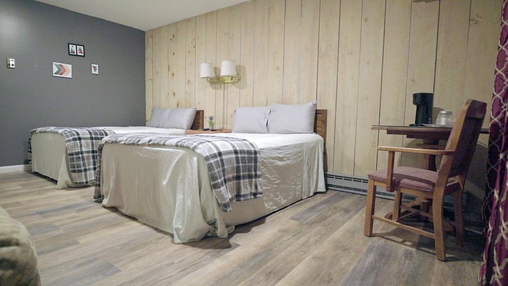 Pinnacle Lodge photo 3