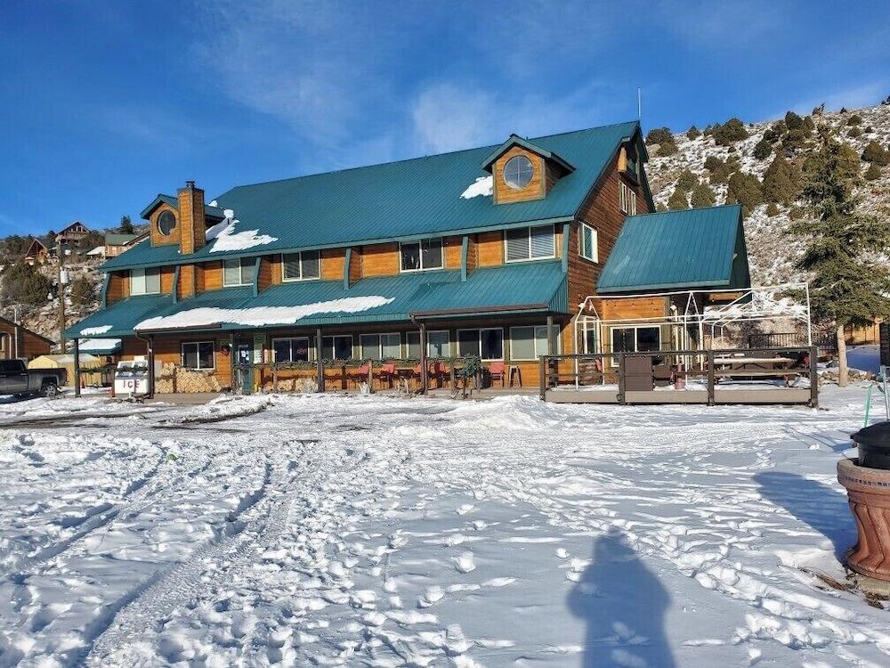 Aspen Cove resort photo 19