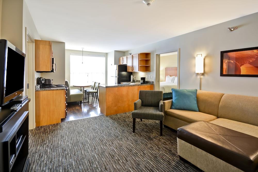 HYATT house Chicago/Naperville/Warrenville photo 23
