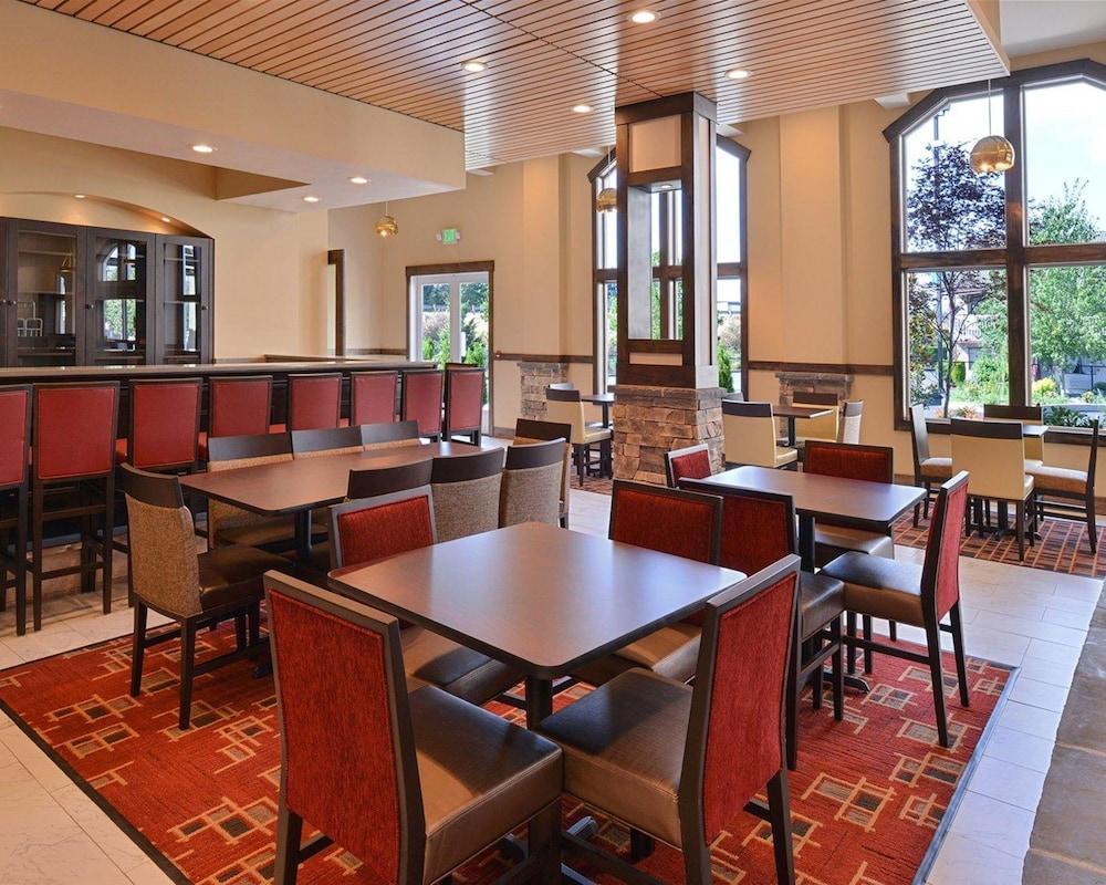 Quality Inn & Suites Tacoma - Seattle photo 17