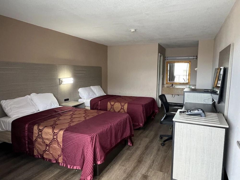 Western Motel photo 6