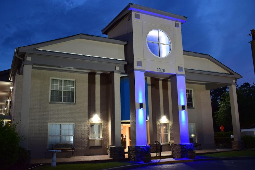 Econo Lodge at the University photo 33