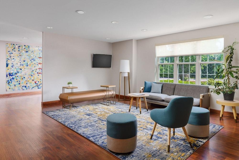 TownePlace Suites by Marriott Manchester photo 4