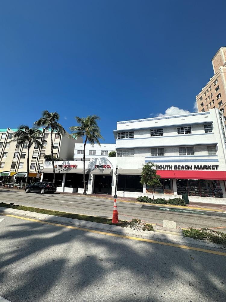 Royal South Beach Hotel photo 1