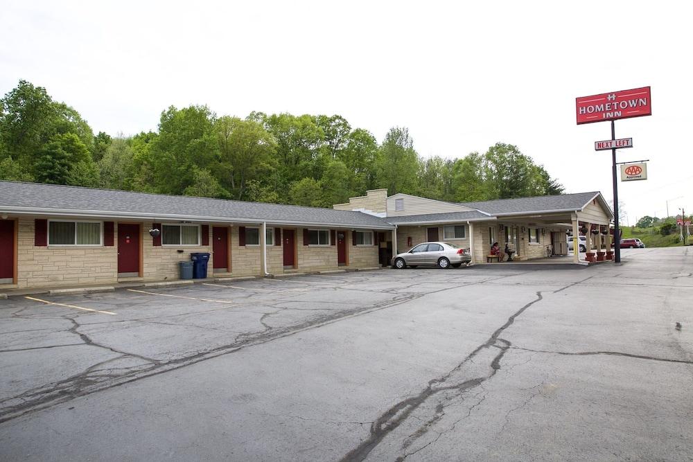 Hometown Inn Athens photo 16