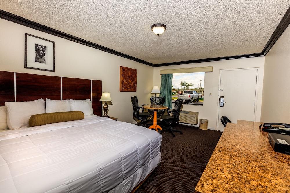 Budget Host Inn photo 21