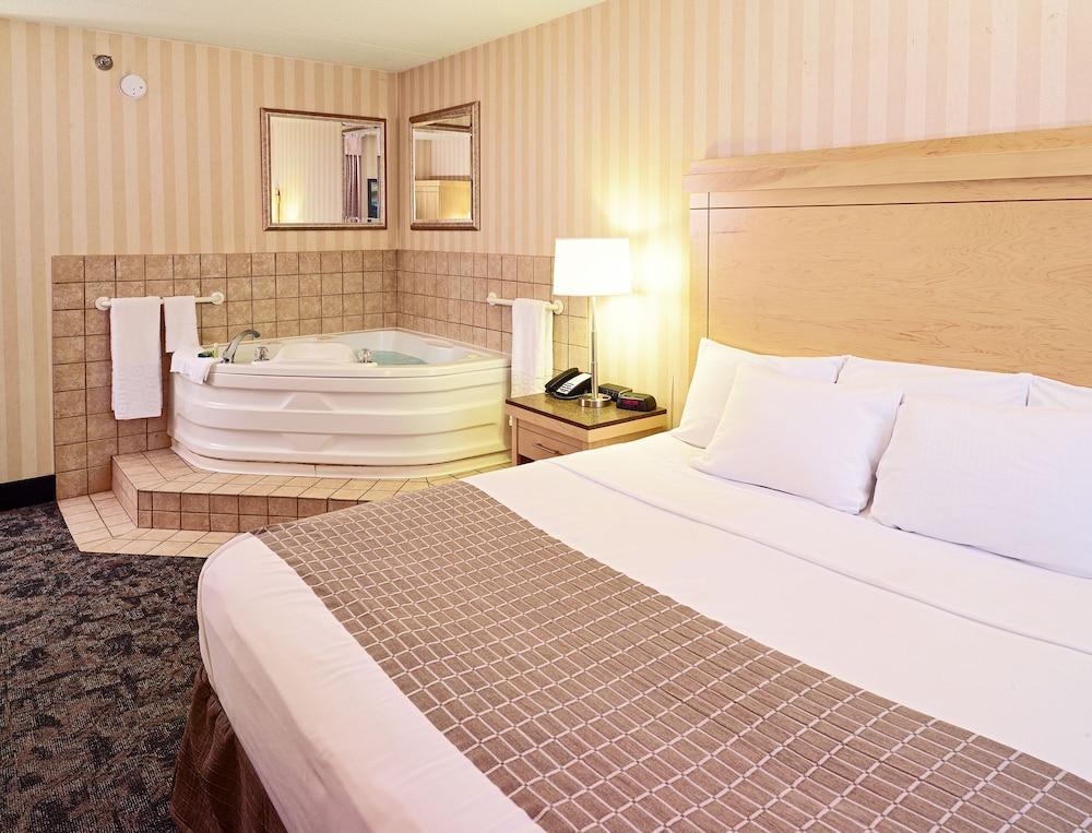 LivINN Hotel Cincinnati / Sharonville Convention Center photo 12