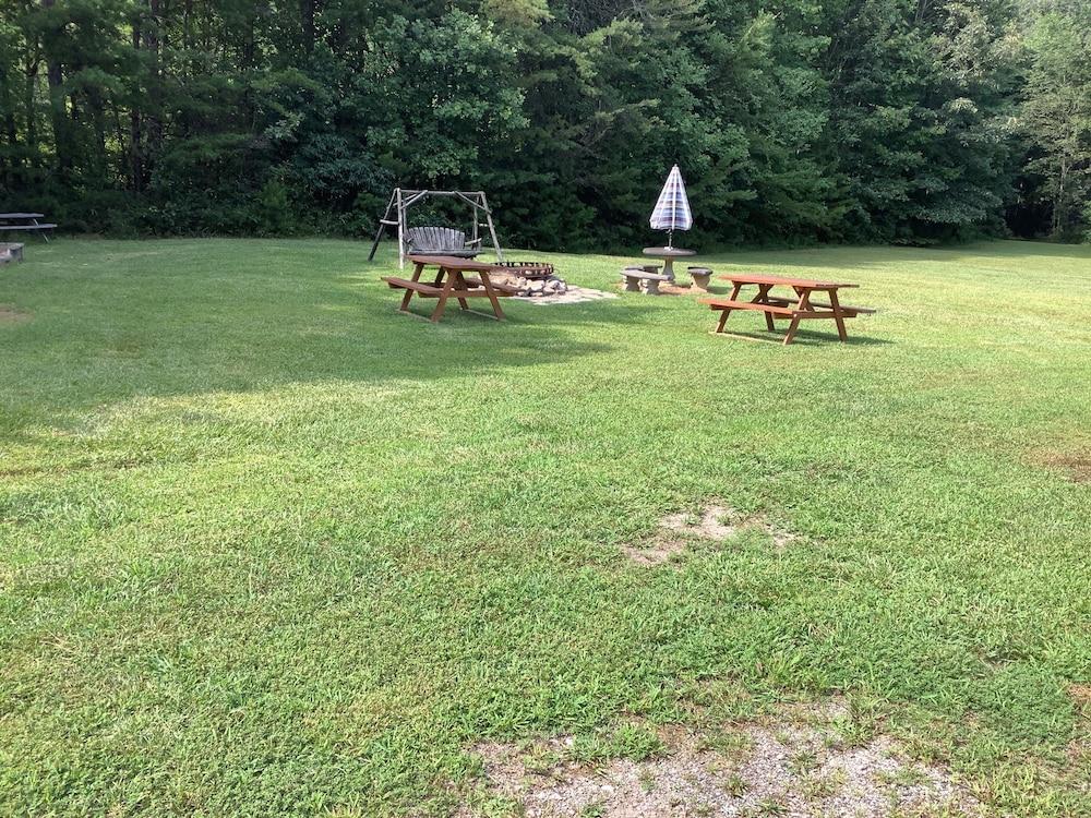 Nacoochee Valley Lodge photo 83