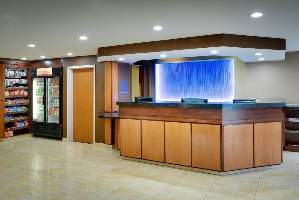 Spark by Hilton Salt Lake City Airport photo 3