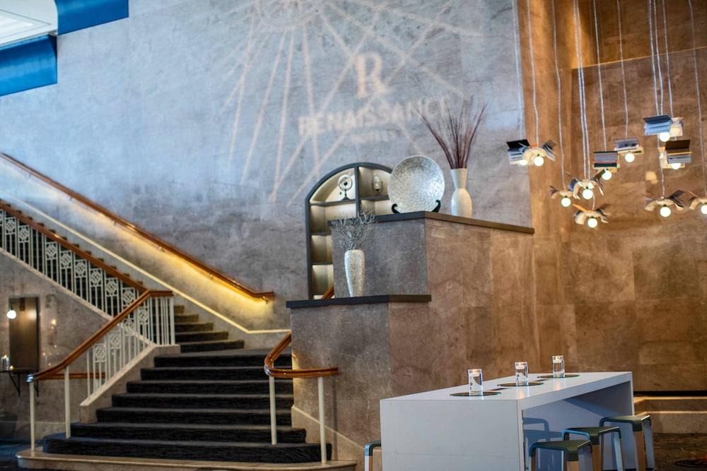 Renaissance Concourse Atlanta Airport Hotel photo 31