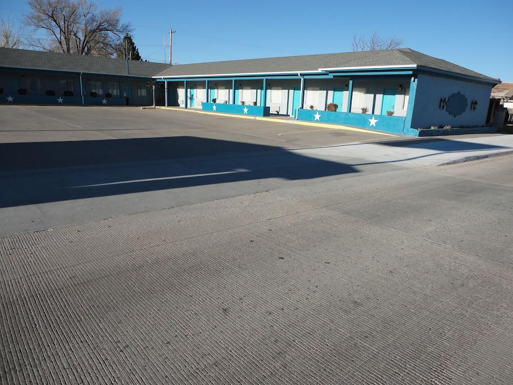 Sands Motel photo 23
