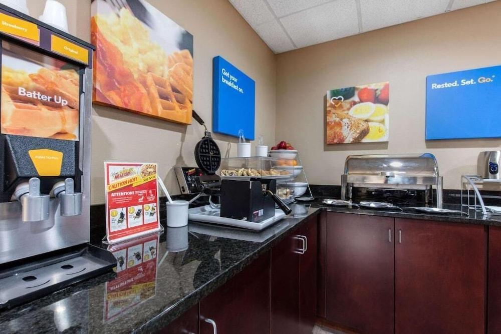 Comfort Inn Horn Lake - Southhaven photo 16