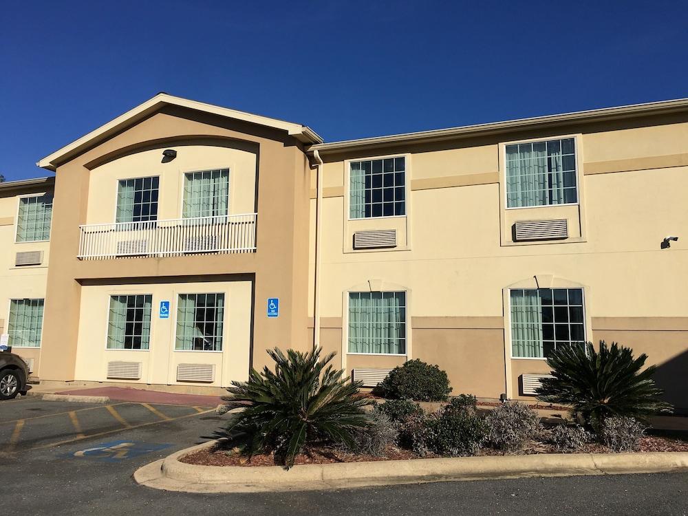 Rodeway Inn & Suites Winnfield photo 33