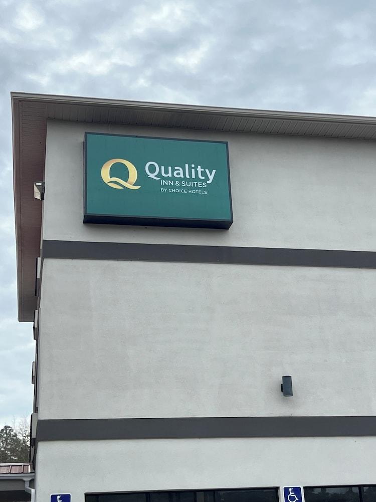 Quality Inn & Suites Biloxi - Ocean Springs photo 50