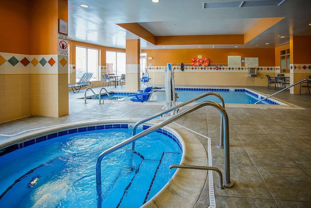 Wyndham Garden Kankakee photo 20