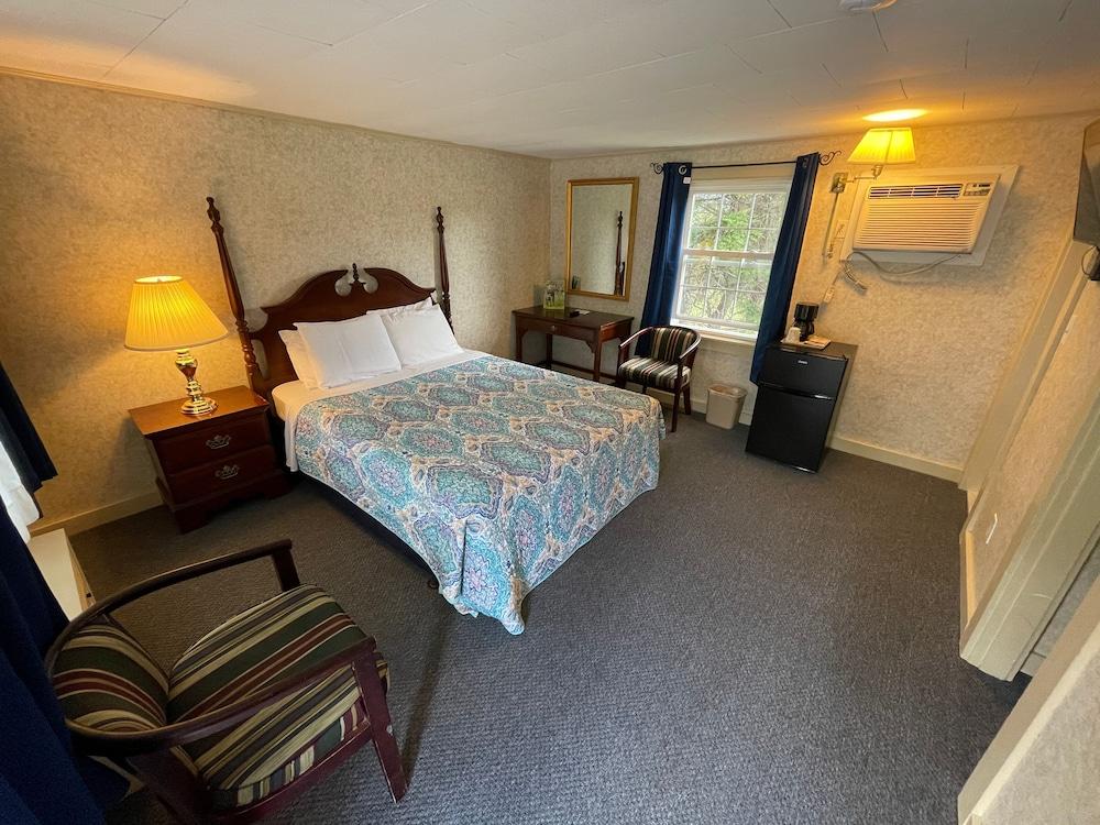 School House Inn photo 7
