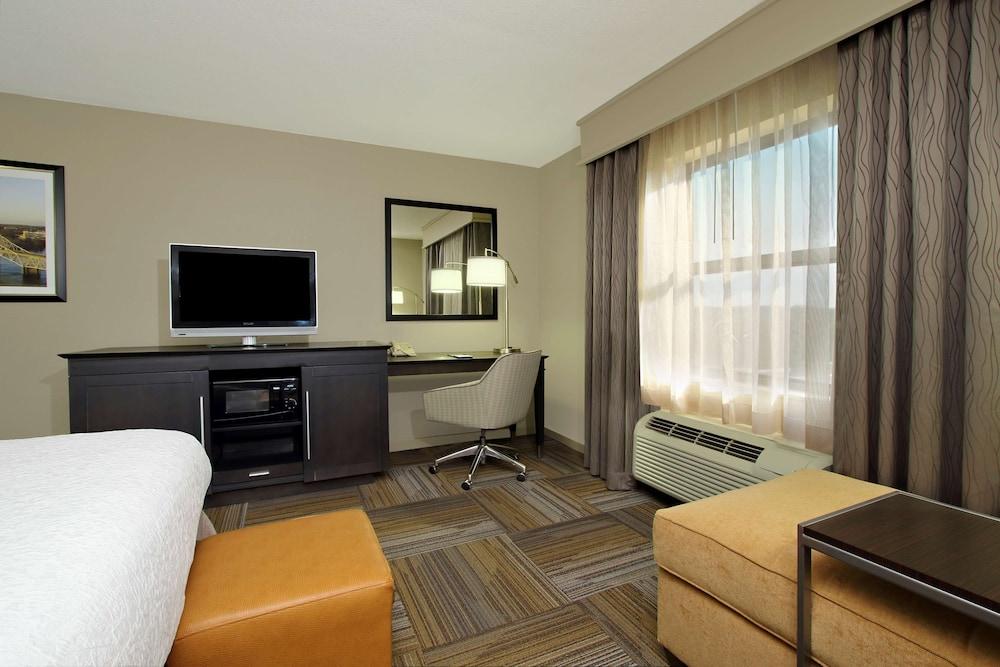 Hampton Inn & Suites Florence-Downtown photo 18
