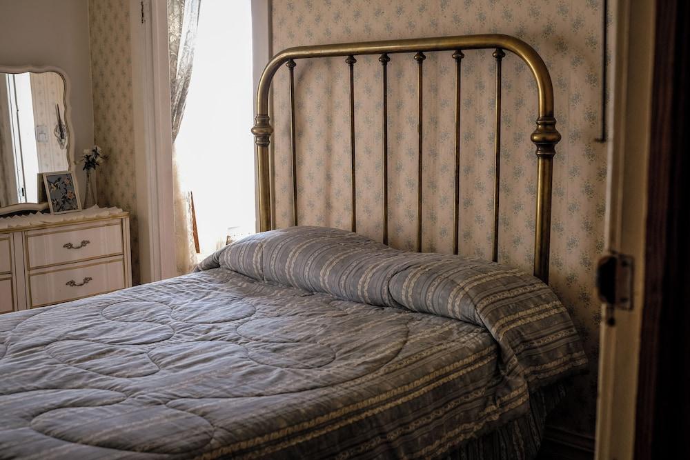 Virginian Hotel photo 3