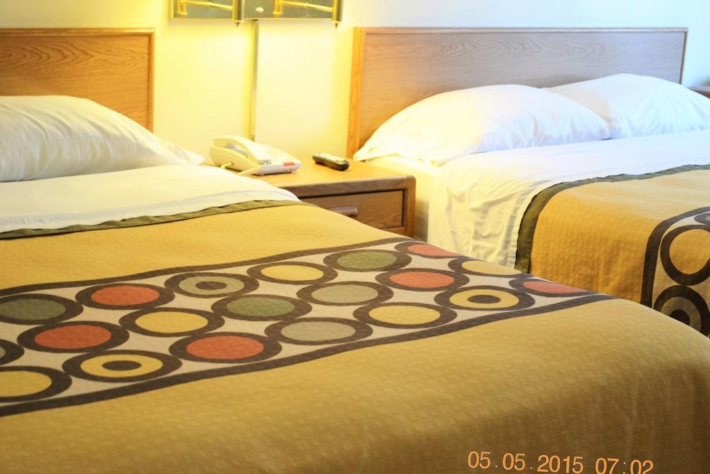 Brookshire Inn photo 4