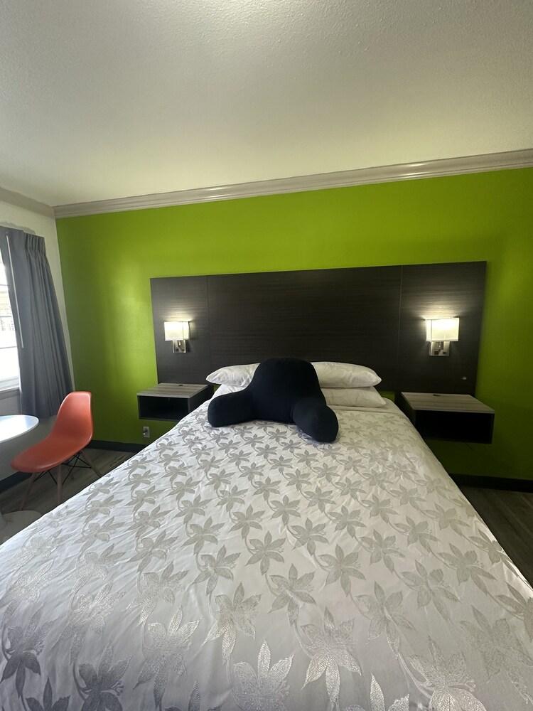 Signature Inn Winnemucca photo 6