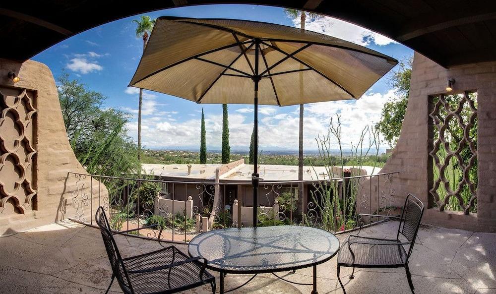 Mission Hill Casitas photo 41
