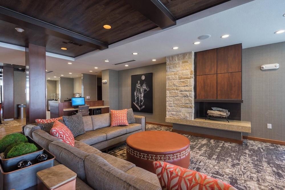 Fairfield Inn and Suites by Marriott Lubbock Southwest photo 1