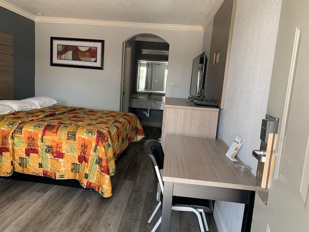 LUXURY INN photo 4