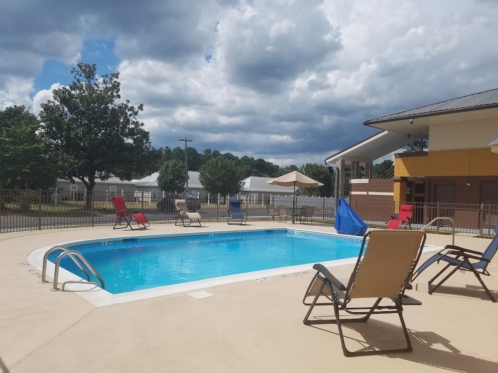 Quality Inn Pinehurst Area photo 29