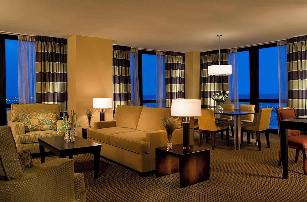 Hilton Chicago O'Hare Airport photo 52