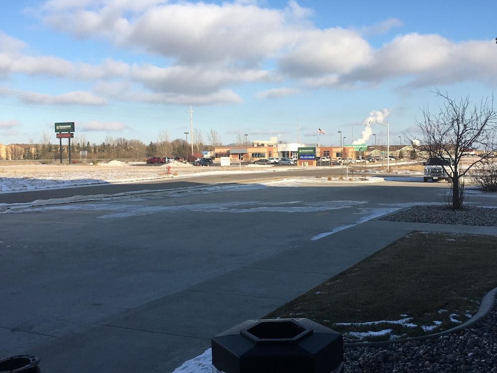 Microtel Inn & Suites By Wyndham Moorhead Fargo Area photo 50