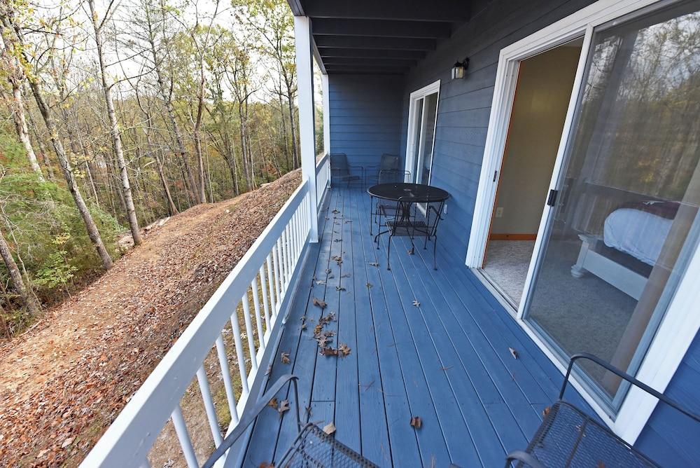 Whitepath Lodge And Resort photo 9