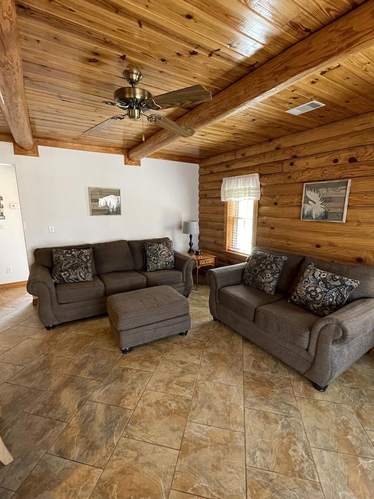 Crown Point Resort photo 11