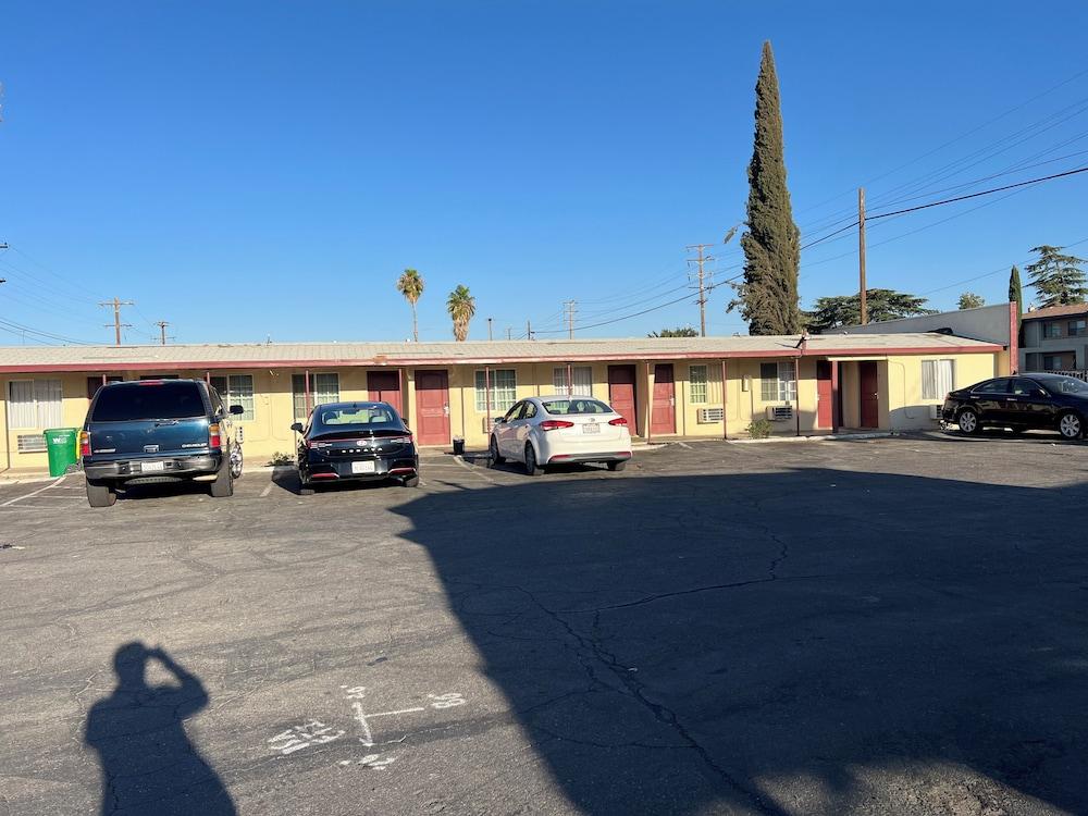 Sai Park Motel photo 16